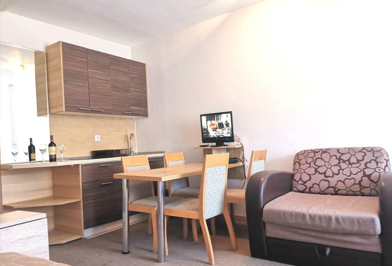 Apartman Masa كوباونيك المظهر الخارجي الصورة